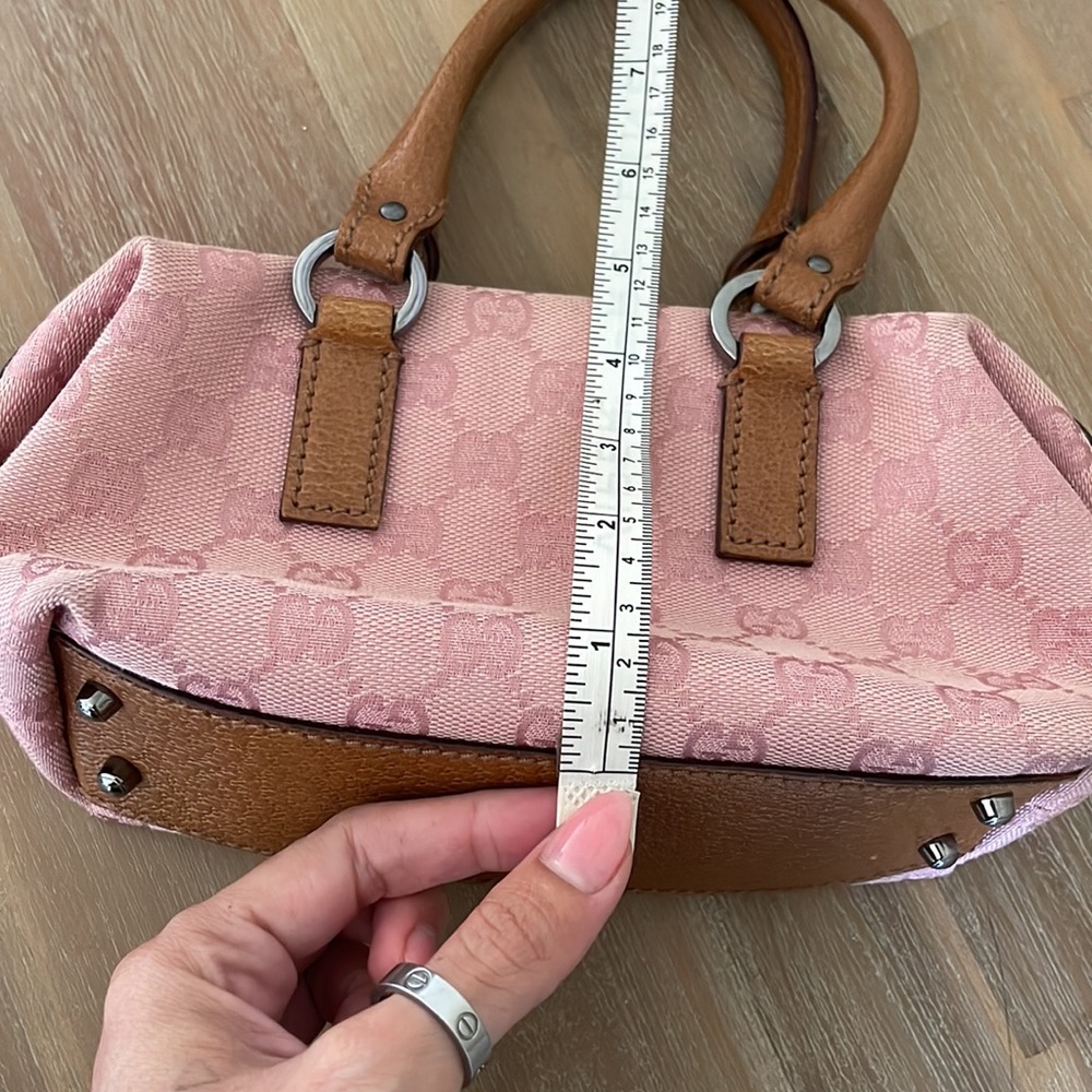 GUCCI VINTAGE MINI PURSE - Picture 6 of 7